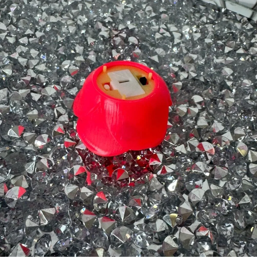 Light up roses Set of Three Rose-Shaped 3 LED lights 1 red/pink and 2 white - Picture 8 of 8